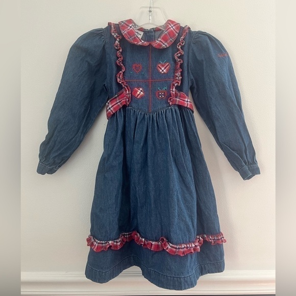 Vintage Osh Kosh Apple Denim Dress First Day Of School Back To School Size 5 - Picture 1 of 5